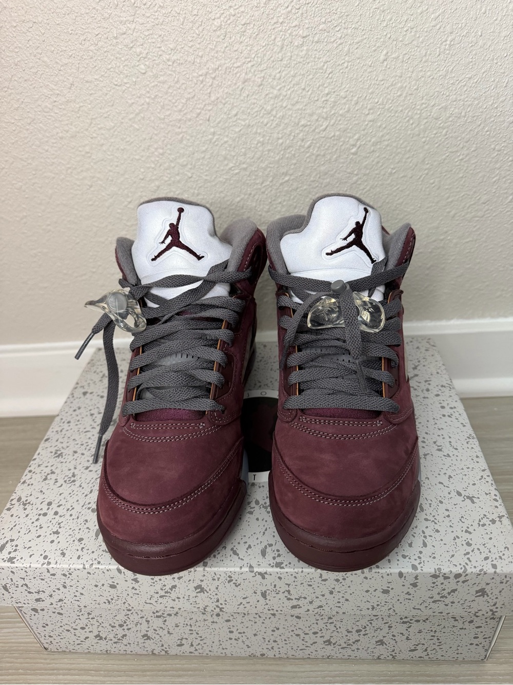 Jordan Men’s Athletic Shoes - Burgundy and Gray